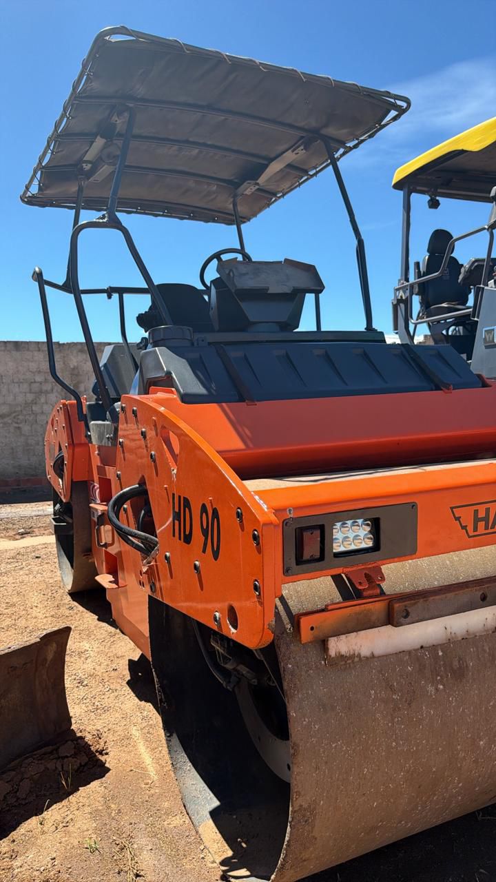 Rolo compactador HAMM HD090V 2007 11.550H - Imagem 1